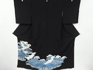 リサイクル　松・鶴模様刺繍留袖(比翼付き)